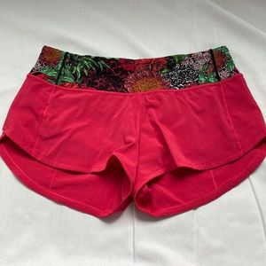 Lululemon Speed Up Shorts 2.5 “ - Size 4 - Red/Pink